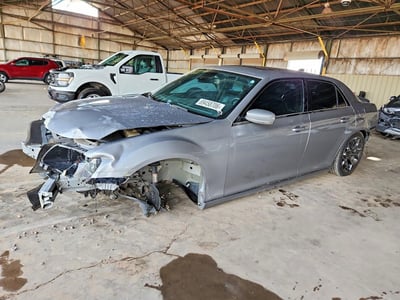 2C3CCABG2JH****** 2018 Chrysler 300s