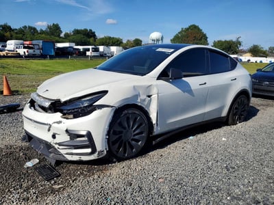 7SAYGDEF2NF****** 2022 Tesla Model Y