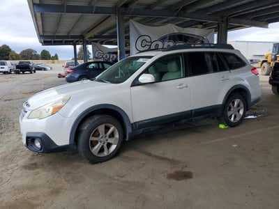 4S4BRBLC2E3****** 2014 Subaru Outback