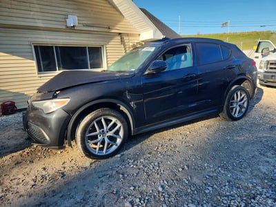 ZASFAKNN8J7****** 2018 Alfa Romeo Stelvio