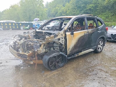 JF2SKAWC6KH****** 2019 Subaru Forester