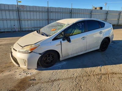 JTDKN3DU1F0****** 2015 Toyota Prius