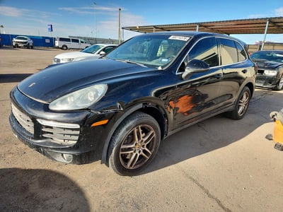 WP1AA2A24GK****** 2016 Porsche Cayenne