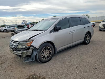 5FNRL5H68DB****** 2013 Honda Odyssey