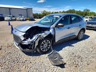 1FMCU0F69NU****** 2022 Ford Escape