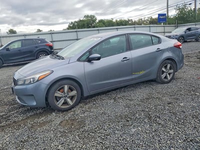 3KPFL4A73JE****** 2018 Kia Forte