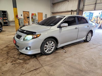 1NXBU4EE2AZ****** 2010 Toyota Corolla
