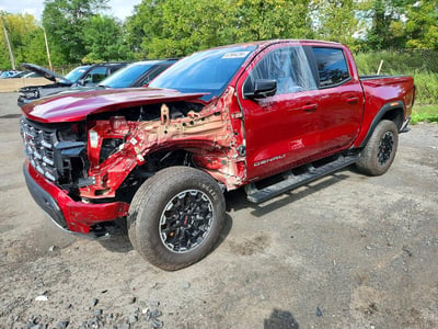 1GTP2DEKXT1****** 2026 GMC Canyon