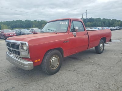 1B7KE26Z8NS****** 1992 Dodge Ram Van