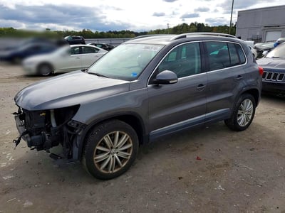 WVGAV7AX3CW****** 2012 Volkswagen Tiguan