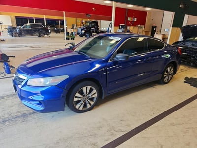 1HGCS1B86BA****** 2011 Honda Accord