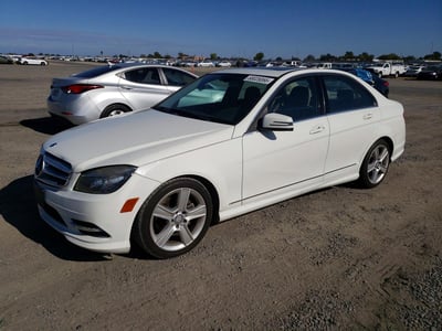 WDDGF5EB5BR****** 2011 Mercedes-Benz C-Class