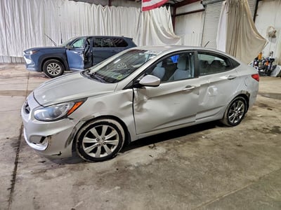 KMHCU4AE6DU****** 2013 Hyundai Accent