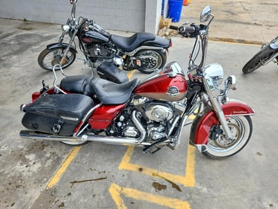 1HD1FR4149Y****** 2009 Harley-Davidson Road King Classic