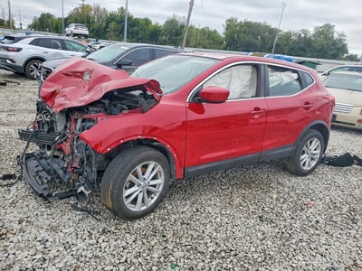 JN1BJ1CR0JW****** 2018 Nissan Rogue Sport