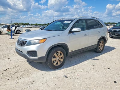 5XYKTDA24DG****** 2013 Kia Sorento
