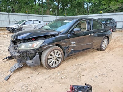 1HGCR3F8XDA****** 2013 Honda Accord
