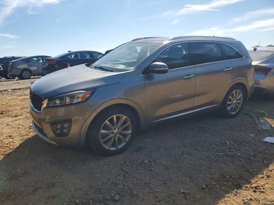 5XYPK4A58HG****** 2017 Kia Sorento