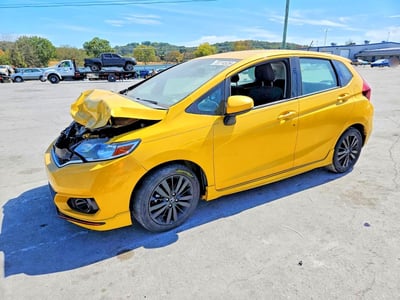 3HGGK5H61JM****** 2018 Honda Fit