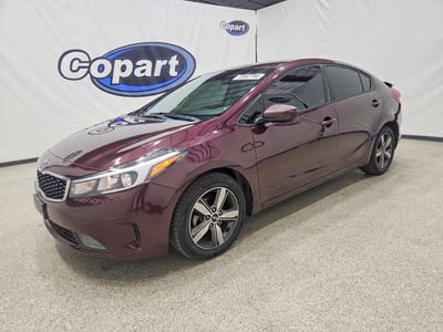 3KPFL4A79JE****** 2018 Kia Forte