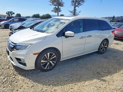 5FNRL6H99JB****** 2018 Honda Odyssey