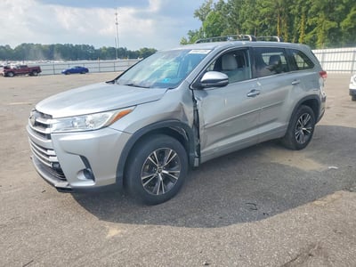 5TDZZRFH2JS****** 2018 Toyota Highlander