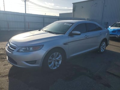 2011 Ford Taurus