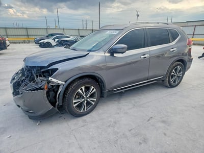 5N1AT2MT1JC****** 2018 Nissan Rogue