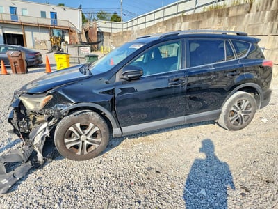 2T3BFREV1HW****** 2017 Toyota RAV4
