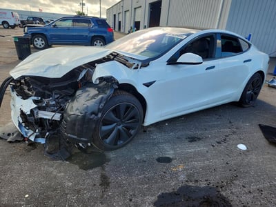 5YJSA1E59MF****** 2021 Tesla Model S