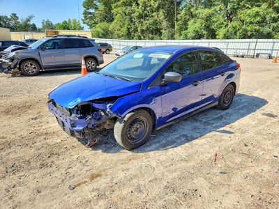 1FAHP3E27CL****** 2012 Ford Focus