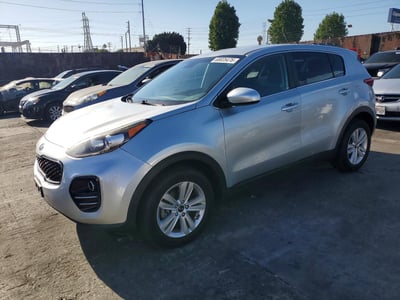 KNDPMCAC3J7****** 2018 Kia Sportage