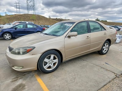4T1BF30K42U****** 2002 Toyota Camry