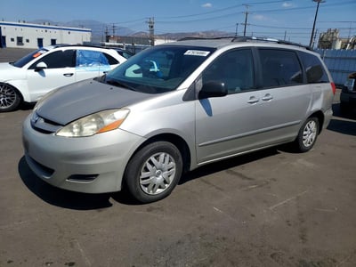 5TDZK23C78S****** 2008 Toyota Sienna