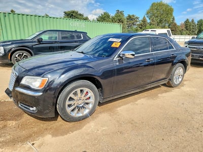 2C3CA5CG2BH****** 2011 Chrysler 300