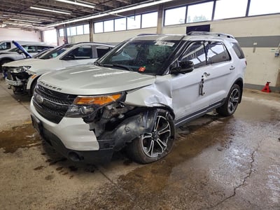 1FM5K8GT7EG****** 2014 Ford Explorer