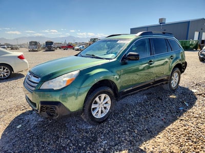 4S4BRCAC2D1****** 2013 Subaru Outback