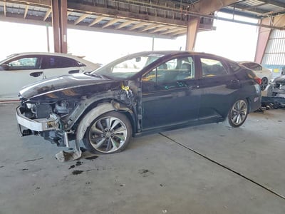 JHMZC5F32JC****** 2018 Honda Clarity