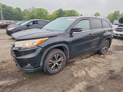 5TDJKRFHXGS****** 2016 Toyota Highlander