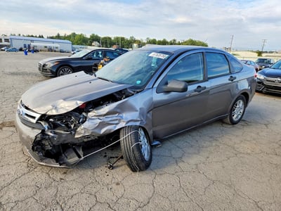 1FAHP3FN2BW****** 2011 Ford Focus