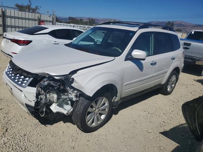 JF2SHADC3BH****** 2011 Subaru Forester
