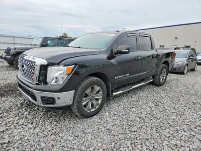 1N6AA1E50JN****** 2018 Nissan Titan