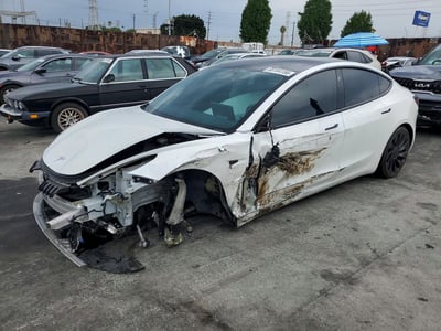 5YJ3E1EC9NF****** 2022 Tesla Model 3