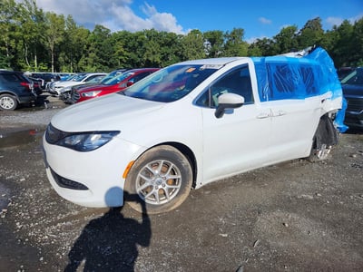 2C4RC1CG1PR****** 2023 Chrysler Voyager