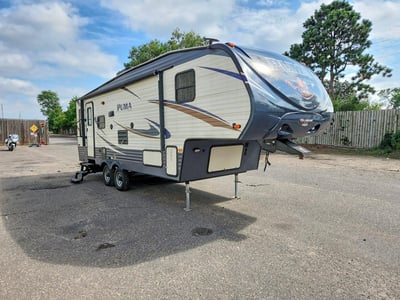 4X4FPUA24JP****** 2018 Forest River Puma Towables