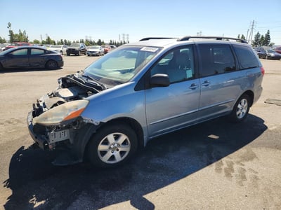 5TDKK4CC4AS****** 2010 Toyota Sienna