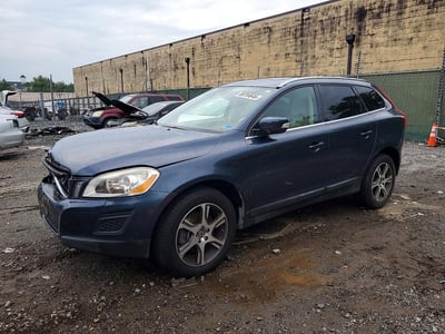 YV4902DZ1B2****** 2011 Volvo XC60
