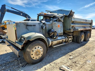 2WLPDCJG0FK****** 1985 Western Star 4900