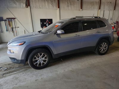 1C4PJMCB8GW****** 2016 Jeep Cherokee