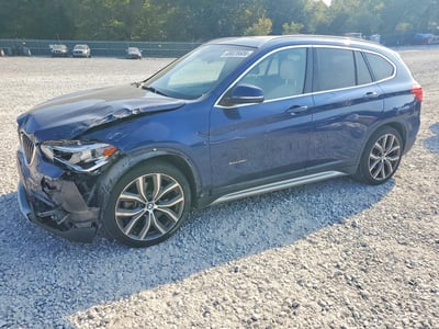 WBXHT3C37H5****** 2017 BMW X1